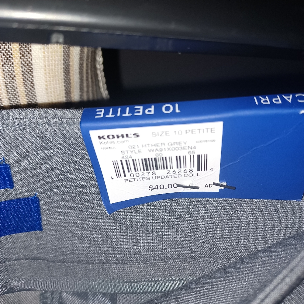 Apt 9, Heather Gray Capri dress slacks NWT - Picture 8 of 8